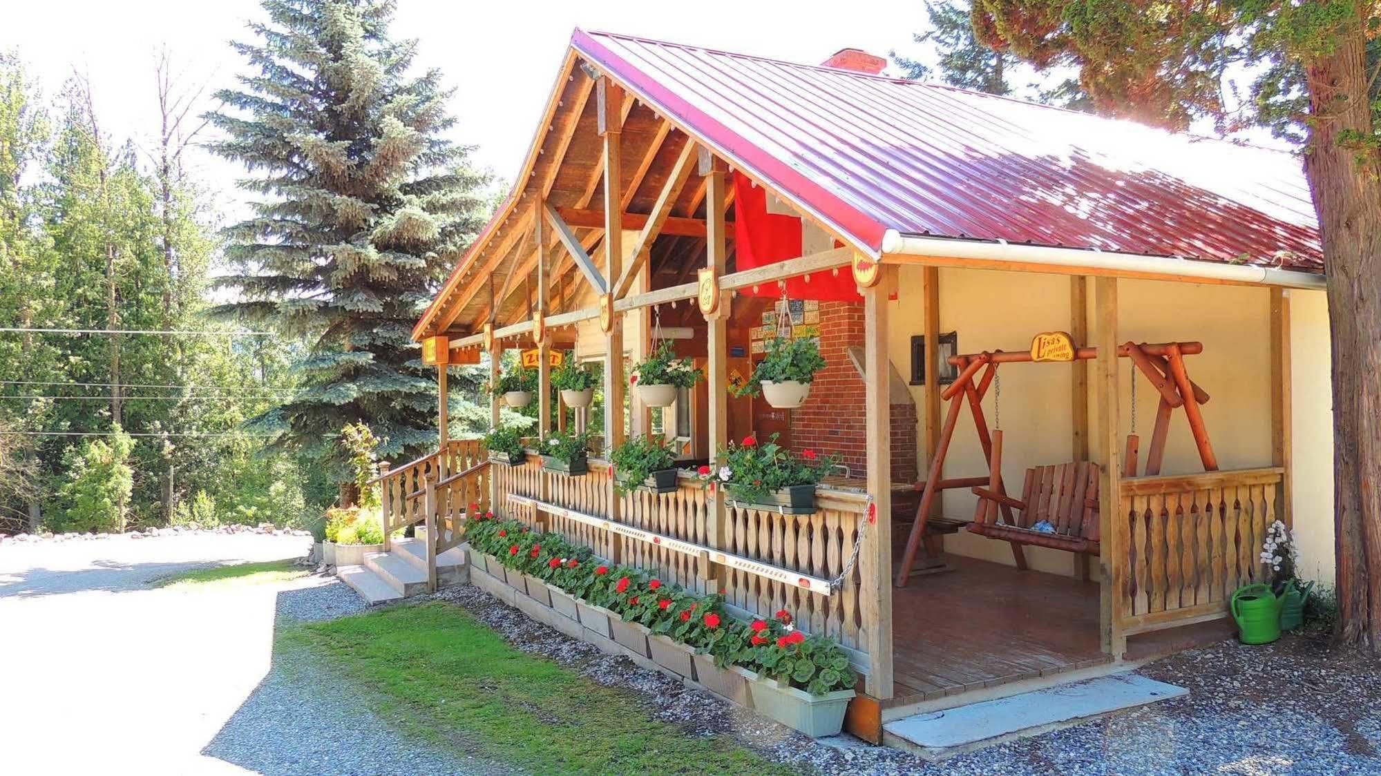 Viewpoint Rv & Cottages Самон Арм Екстериор снимка